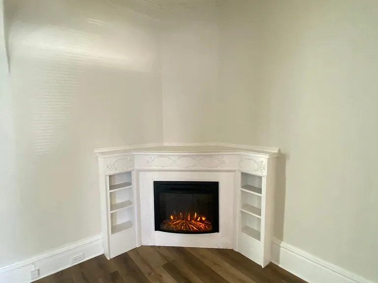 2204 N 3rd St #1 — Photo 5