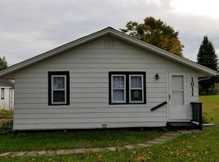 1011 Logan Ct, Zion, IL
