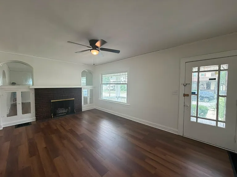 12704 Christine Ave — Photo 5