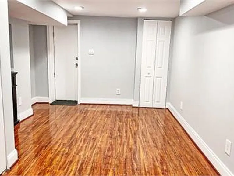 16 S Washington St #E-900 — Photo 23