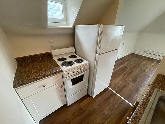 2nd image of 5106 Baum Blvd #3