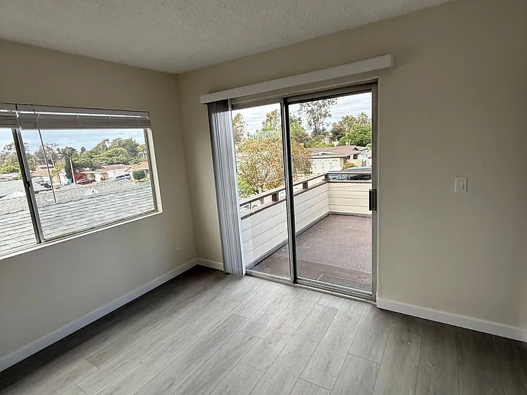 Rosa Linda St — Photo 11