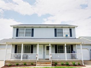 347 Cedar Ct, Dekalb, IL 60115