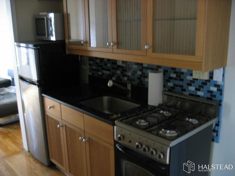2nd image of 231 Thompson St APT 14