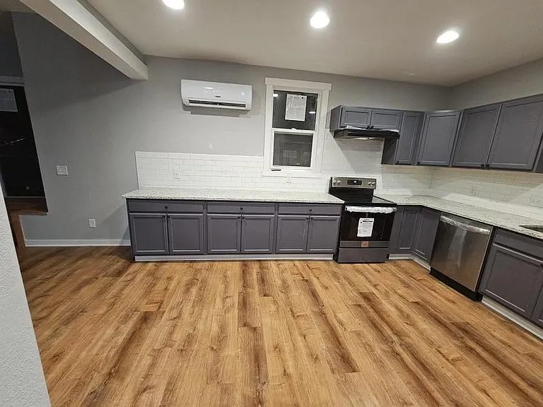 524 S 6th St — Photo 3