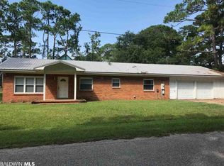 1301 Oak Ridge Dr, Gulf Shores, AL 36542