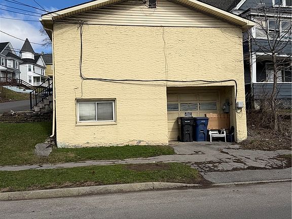 5th image of 1501 Burnet Ave