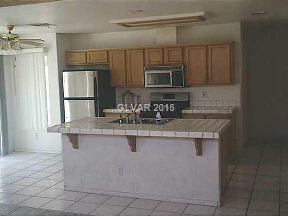 5th image of 8033 Kentshire Dr