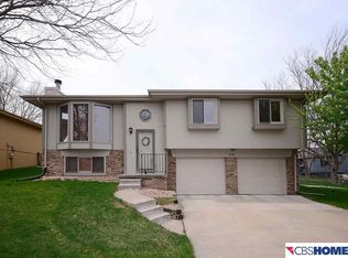 5560 N 130th St, Omaha, NE 68164