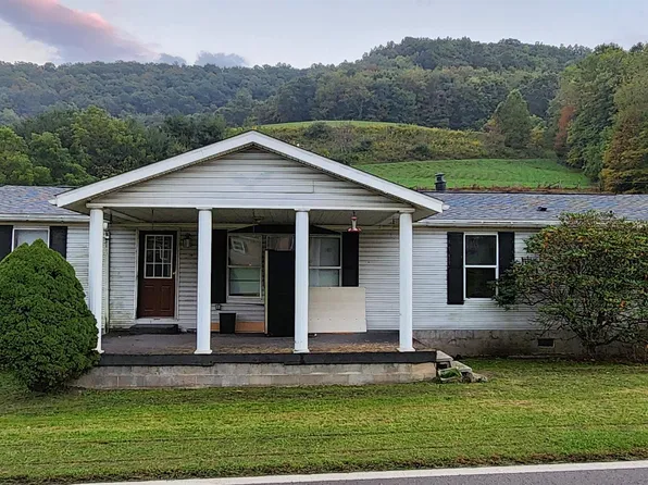 317 Flaggy Meadow Rd, Mannington, WV 26582