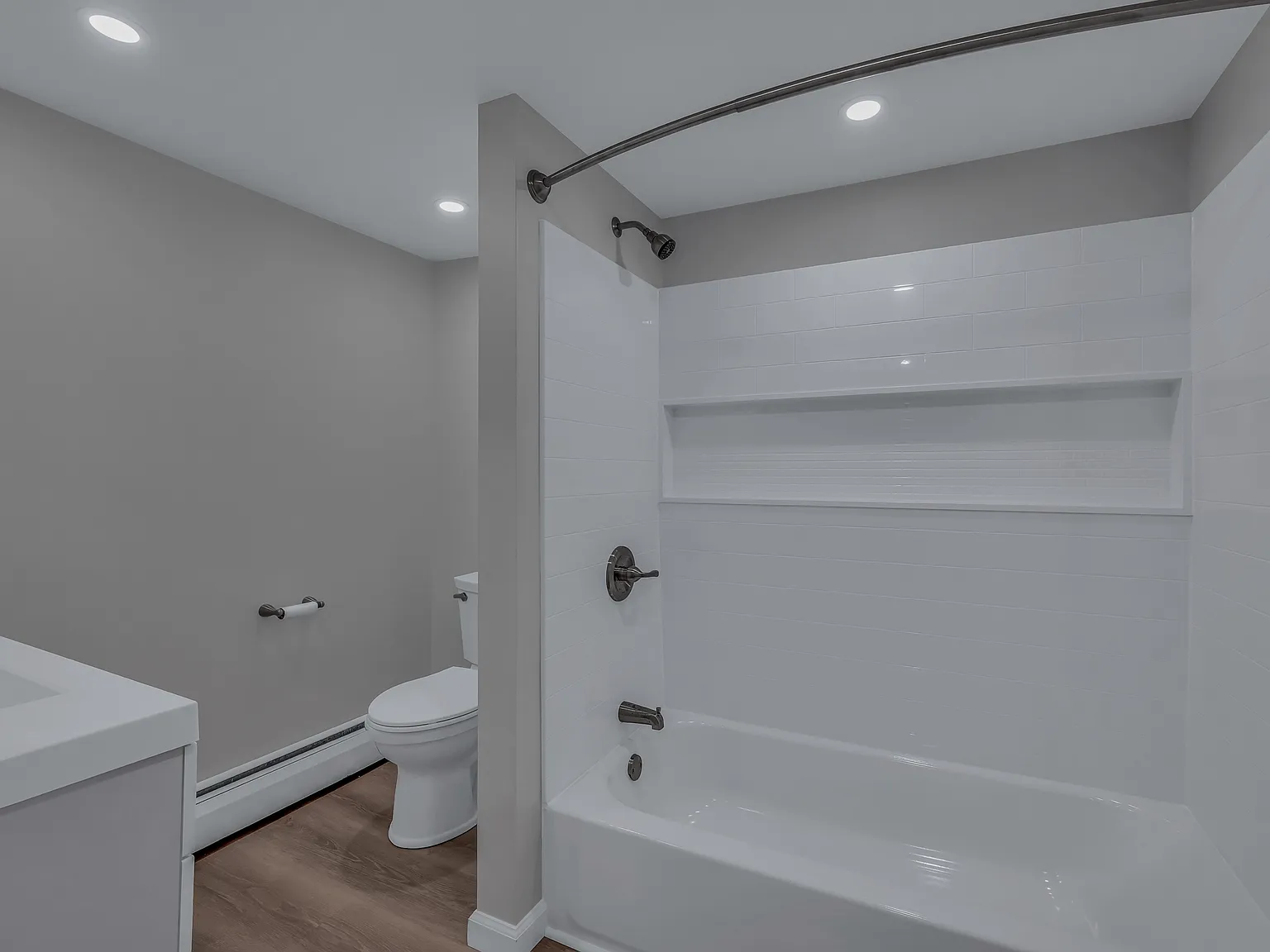 3 bed, 1080 sqft, $1,500 — Photo 4