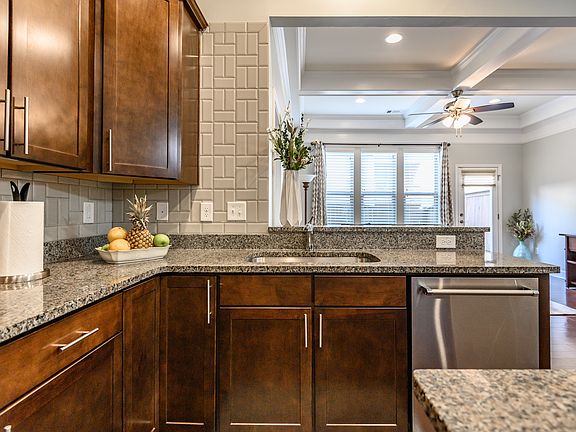 New tile backsplash