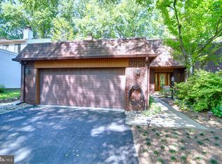 3615 Devilwood Ct, Fairfax, VA 22030