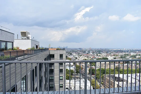 Rented by MNS | media 21