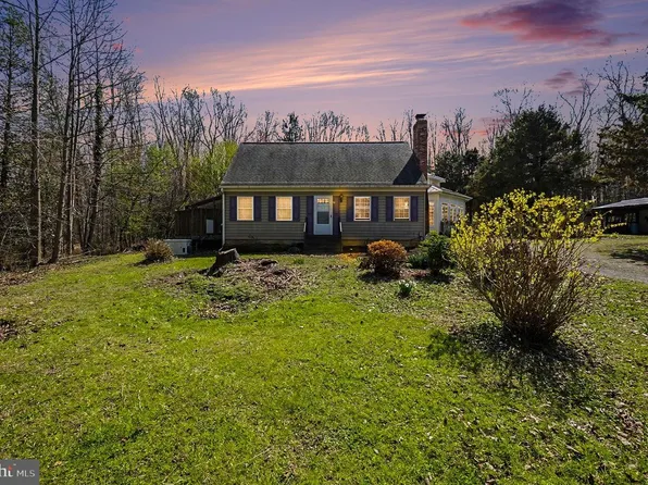 8 Spring Hill Ln, North East, MD 21901