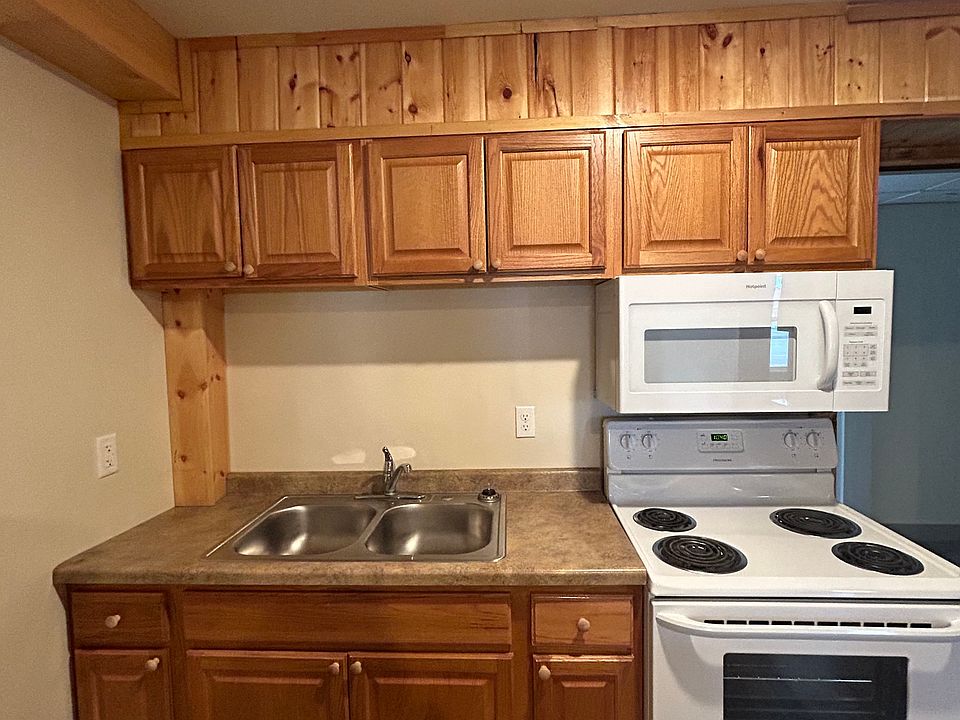 2nd image of 9 River Rd #104