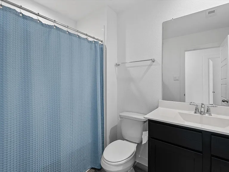 3215 Rainwood Gate Dr — Photo 9