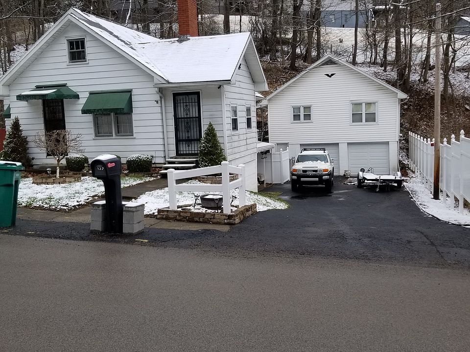 House and garage apartment 