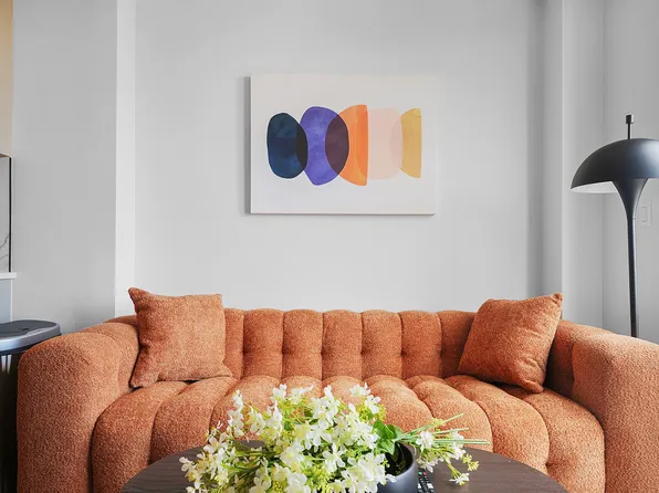 16 West Street image 3 of 28