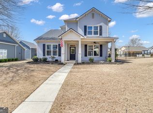 15 Creekside Way, Newnan, GA