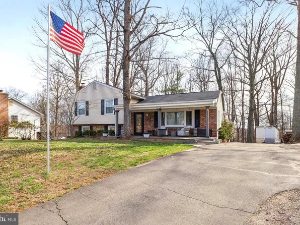 7041 Panorama Ct, Warrenton, VA 20187