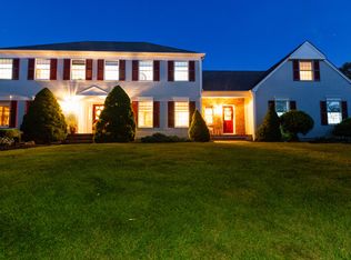 174 Wilshire Dr, Belle Mead, NJ 08502