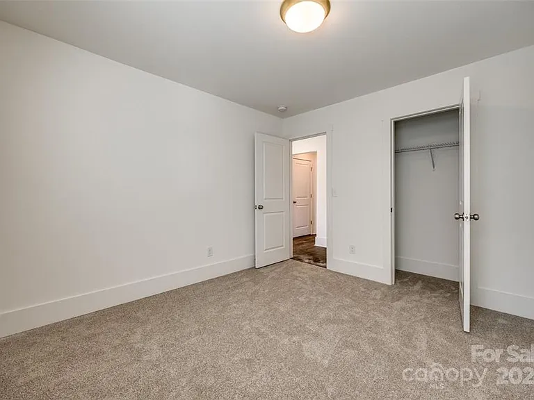 1237 Eastway Dr — Photo 27