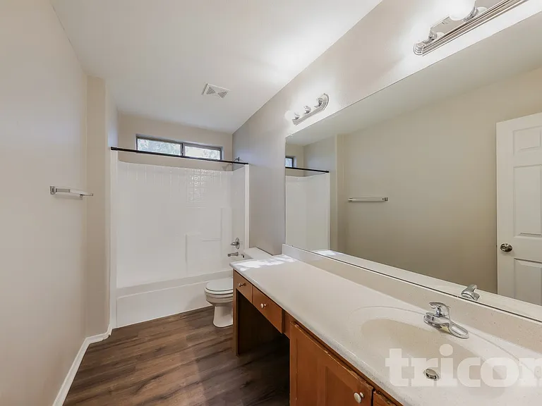 16191 N 157th Dr — Photo 11