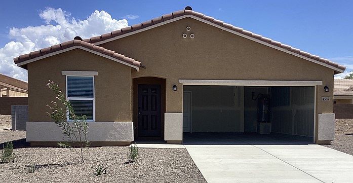 1st image of 4556 S Calle Del Media