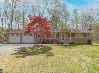 42450 Clover Hill Rd, Hollywood, MD 20636