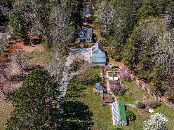360 Pine Reach Dr