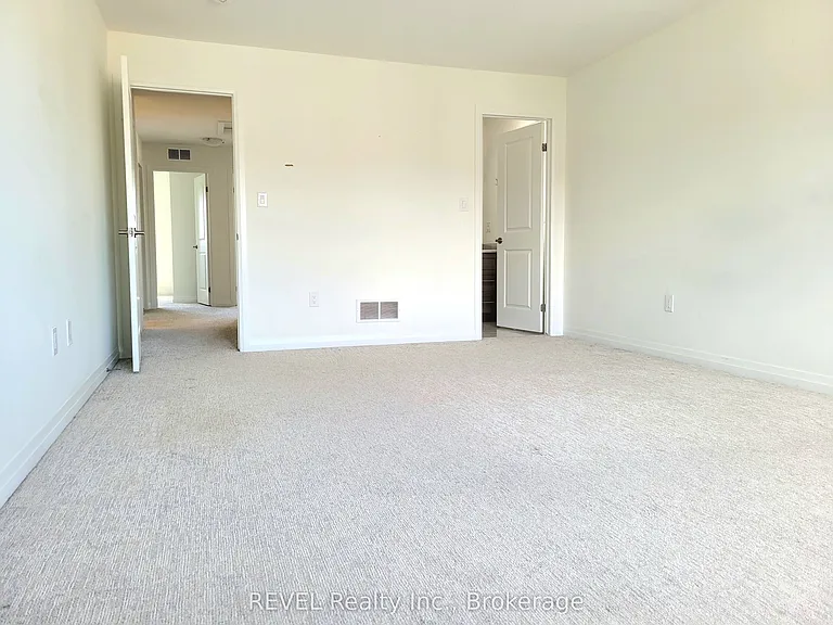 171 Bur Oak Dr — Photo 18