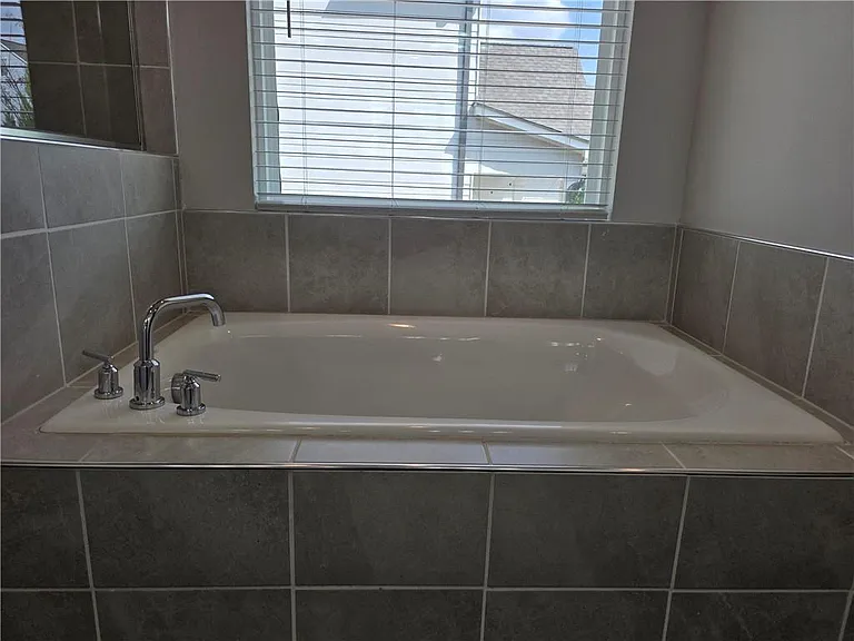 76 Honeydew Ln — Photo 22