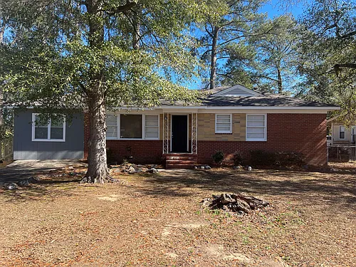 800 Goodson Dr Photo 1