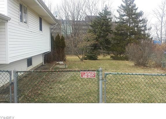 3rd image of 26637 Mulberry Cir