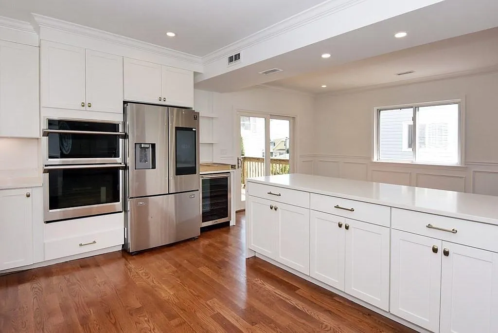 3 bed, $3,750 — Photo 1