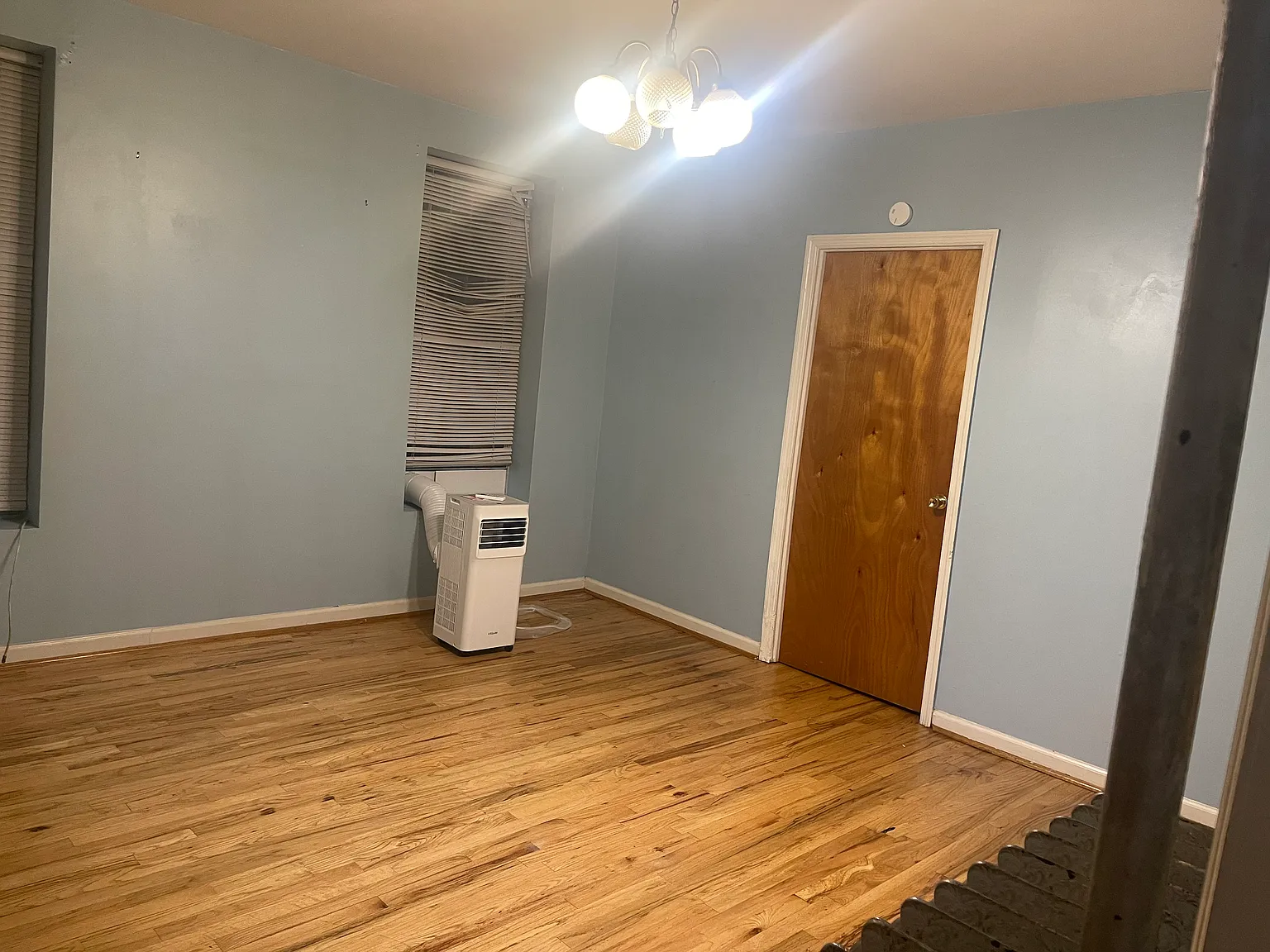 4 bed, $1,500 — Photo 4
