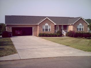 2525 Lees Path, Sevierville, TN 37876