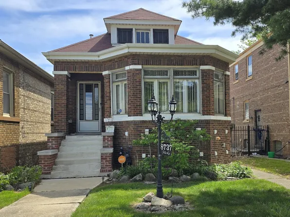 8737 S Wood St, Chicago, IL 60620