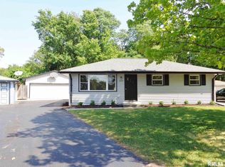 625 E Montclair Ct, Peoria Heights, IL