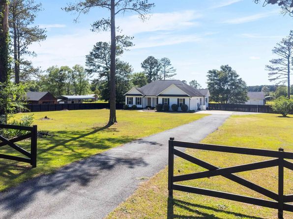 465 Pitts Rd, Hawkinsville, GA 31036