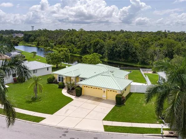 6114 68th Dr E, Palmetto, FL 34221