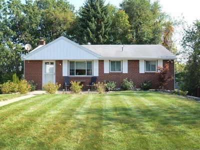 115 Fairlamb Dr, Coraopolis, PA, 15108