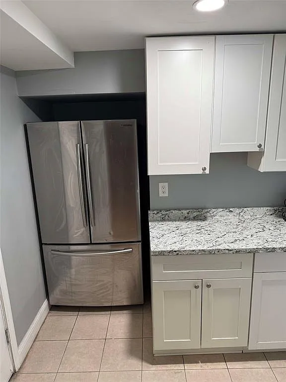 2 bed, 1000 sqft, $1,600 — Photo 3