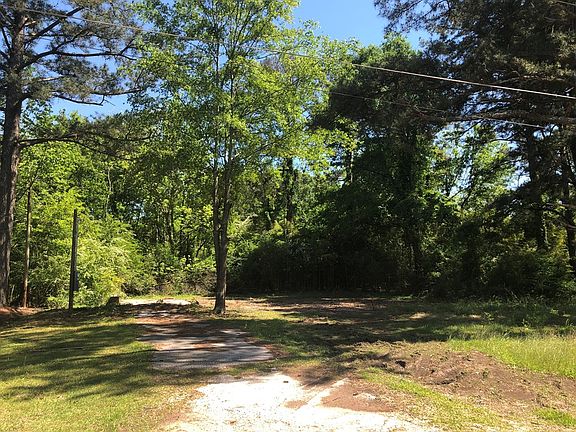2nd image of 706 Westwood Dr