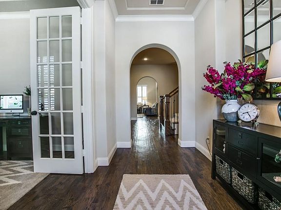 5th image of 7660 Arches Ln