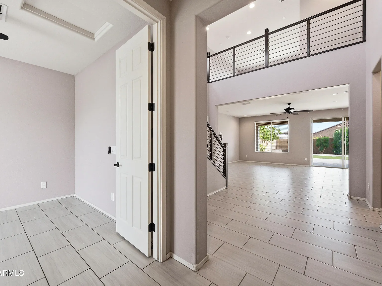 3 bed, 2.5 bath, 2477 sqft, $2,595 — Photo 2