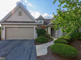 305 Charleston Ln, Wyomissing, PA
