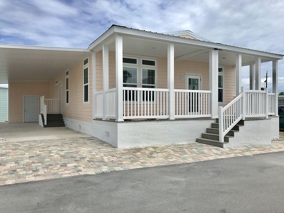 1st image of 122 NE Bay Dr #122