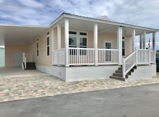 122 NE Bay Dr #122, Ocean Breeze, FL 34957